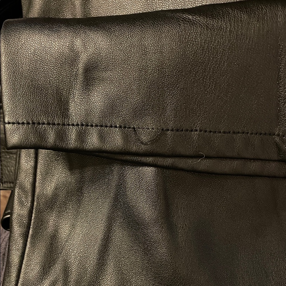 Levi's Baggy Leather Pants in Faux Black Leather, 32 - Picture 15 of 15